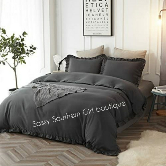🆕⭐ Farmhouse ruffle charcoal grey duvet set - Picture 2 of 7
